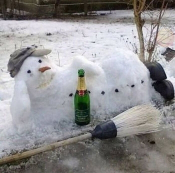 При первом же взгляде не эти смешные, а местами и - «Фото приколы»